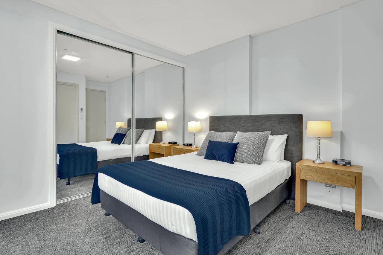 North Large Two Bedroom Mil2302 *