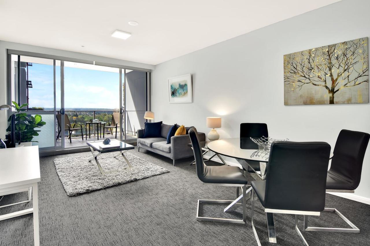 North Large Two Bedroom Mil2302