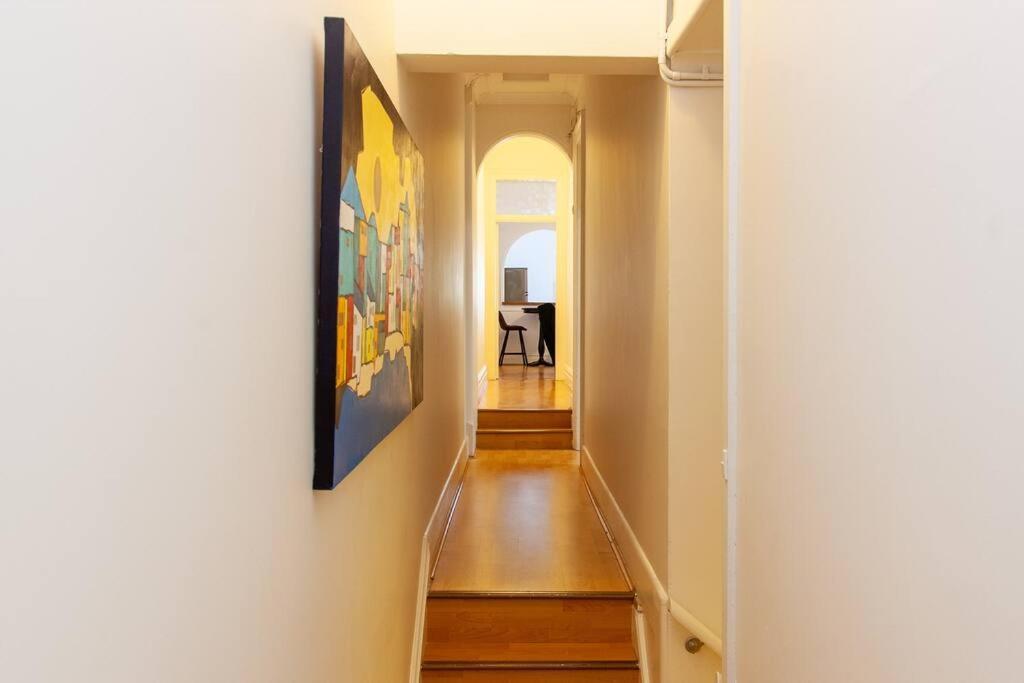 Apartment Colourful Bondi Living Sydney
