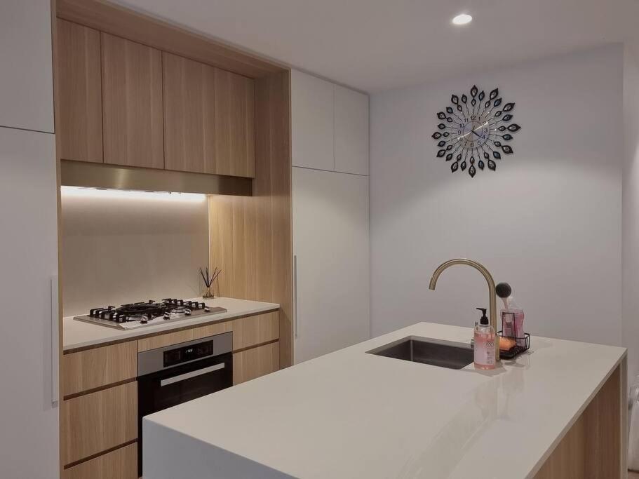 Apartment Sapphire Royale In Macquarie Park Sydney