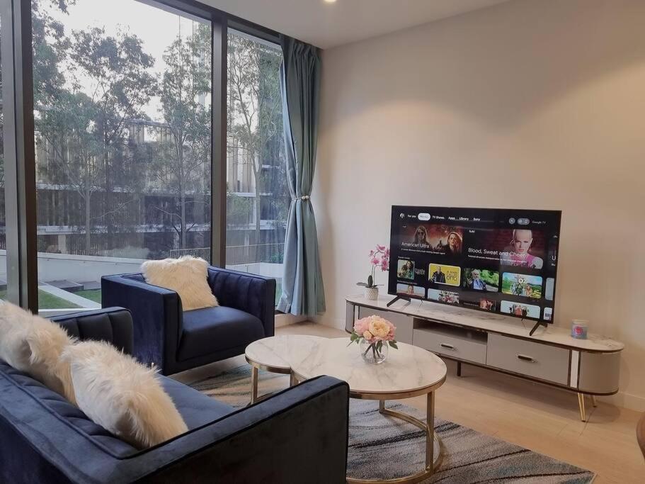 Apartment Sapphire Royale In Macquarie Park Sydney