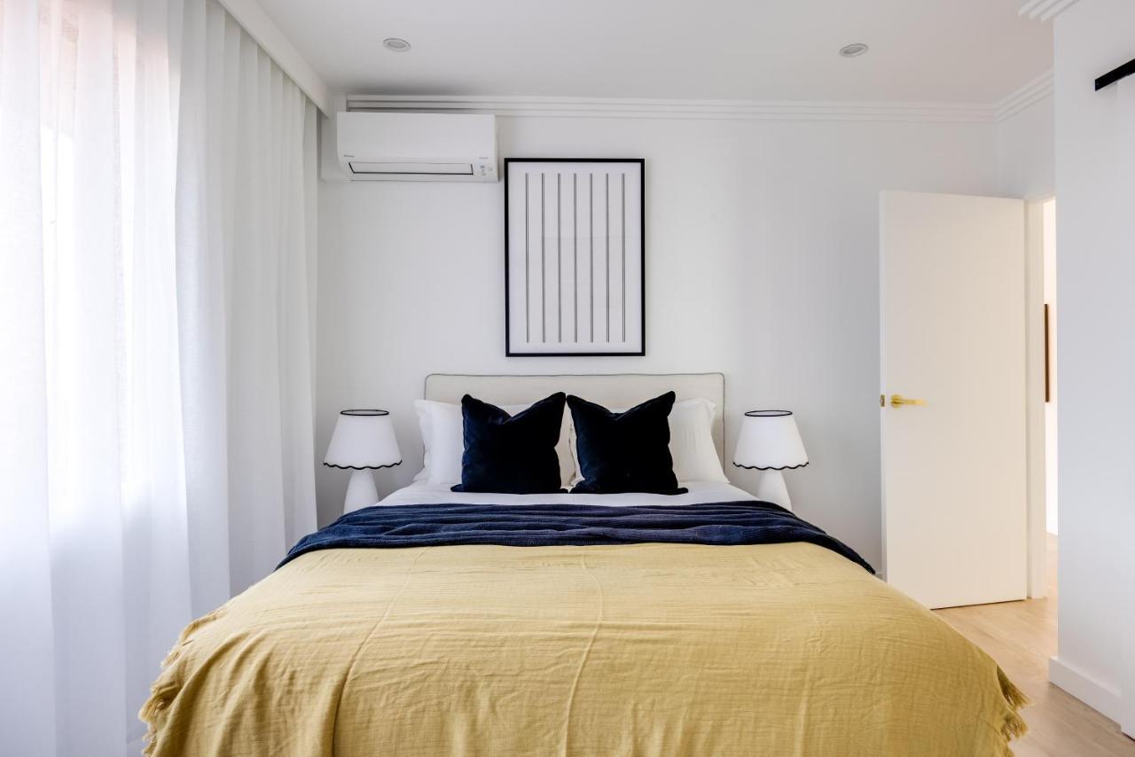 Apartment Kahlo Bondi - Luxury Escape - 3 Bedroom Furnished *