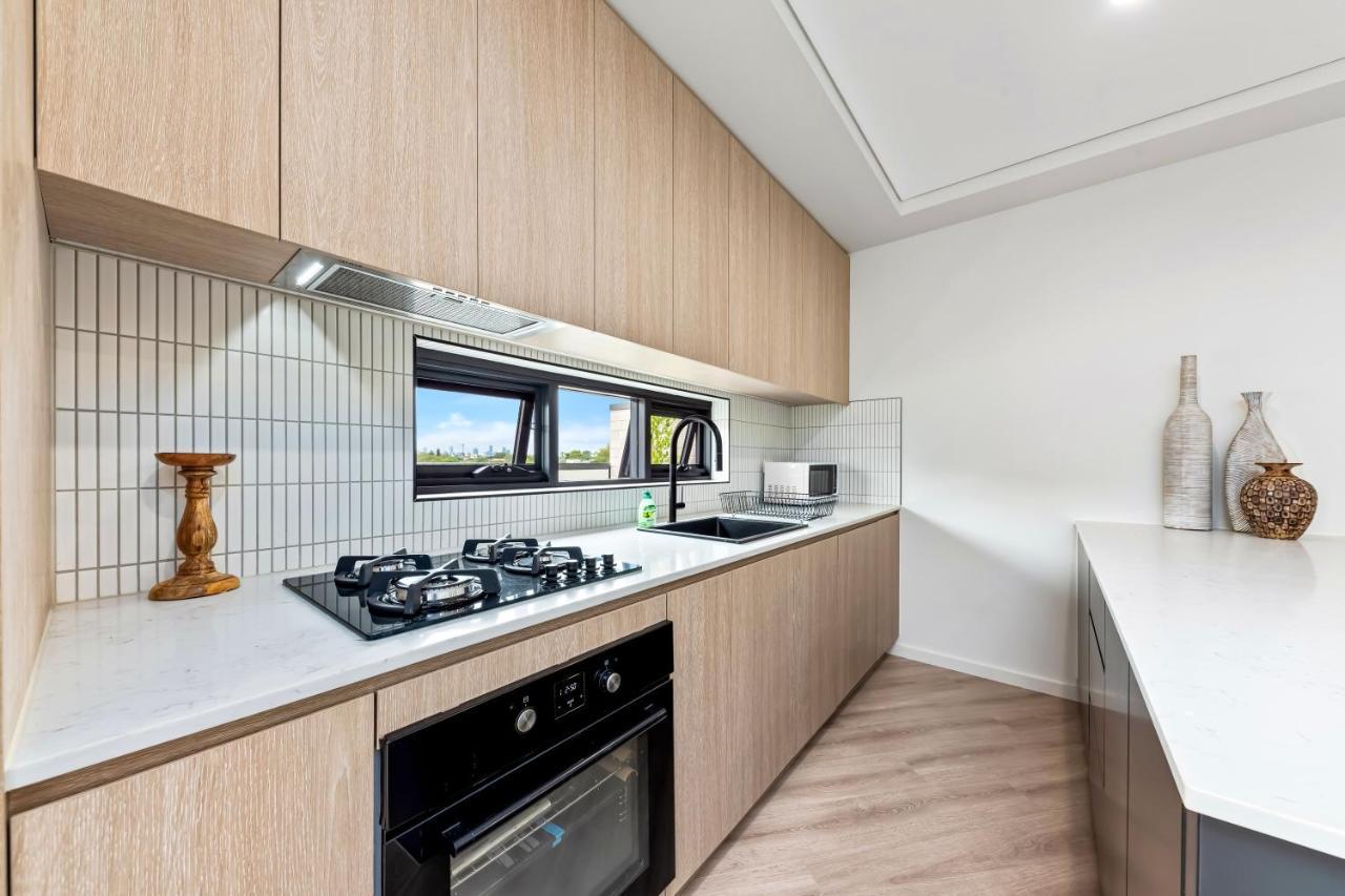 Apartment Elegant And Modern Style For Long Term Tenants In Dulwich Hill *