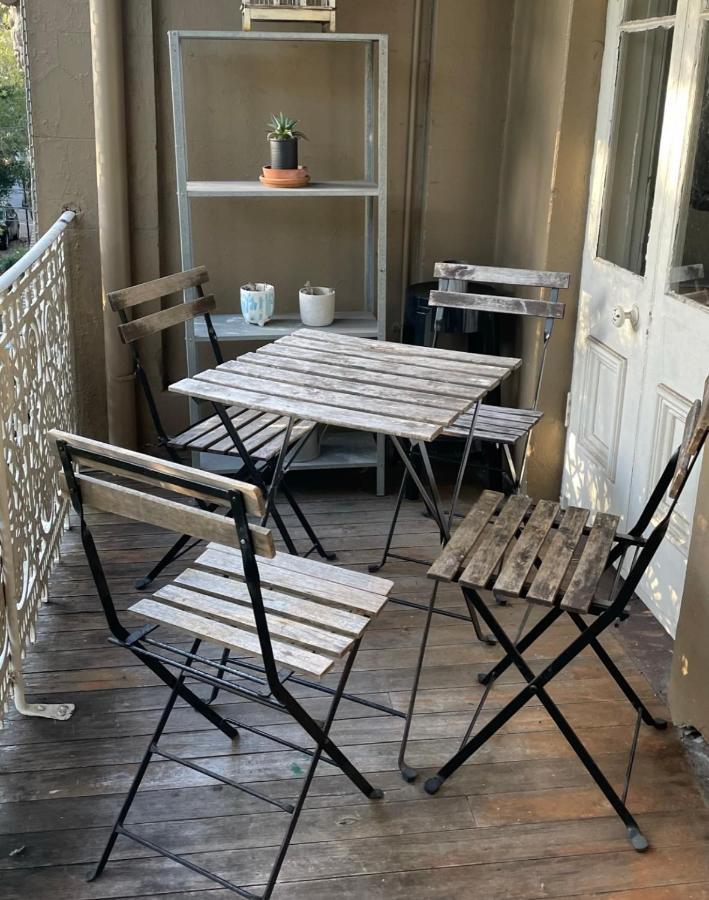 Homestay Belvoir Street Department
