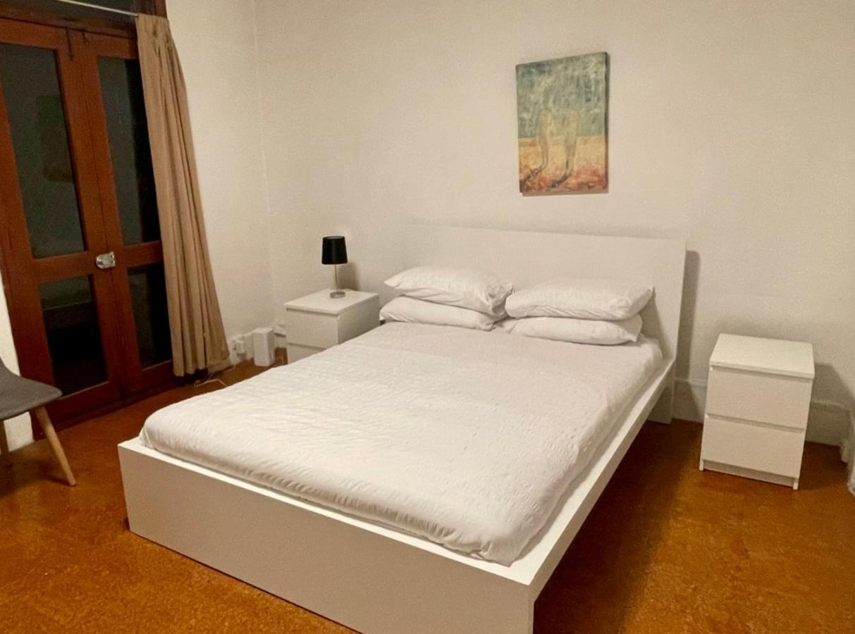 Homestay Belvoir Street Department