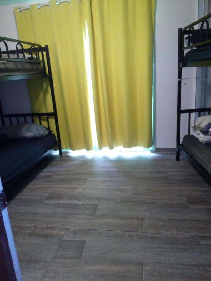 Rozelle Hostel *