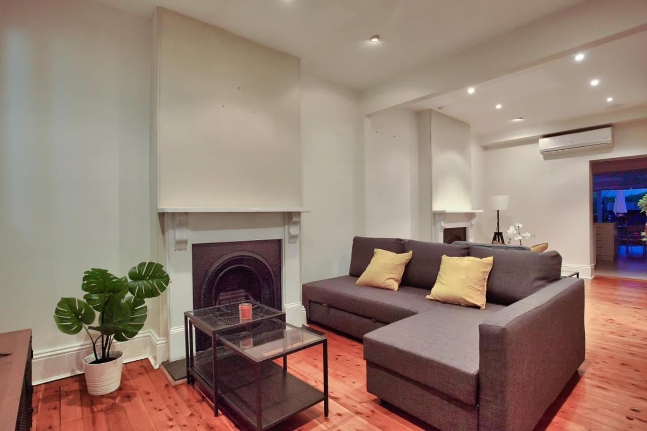 3 Bedrooms - Darling Harbour - Darling St 2 E-bikes Included