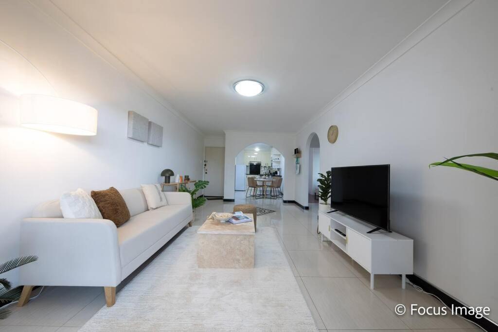 Campsie 2 Bed Spacious / Nca069 *