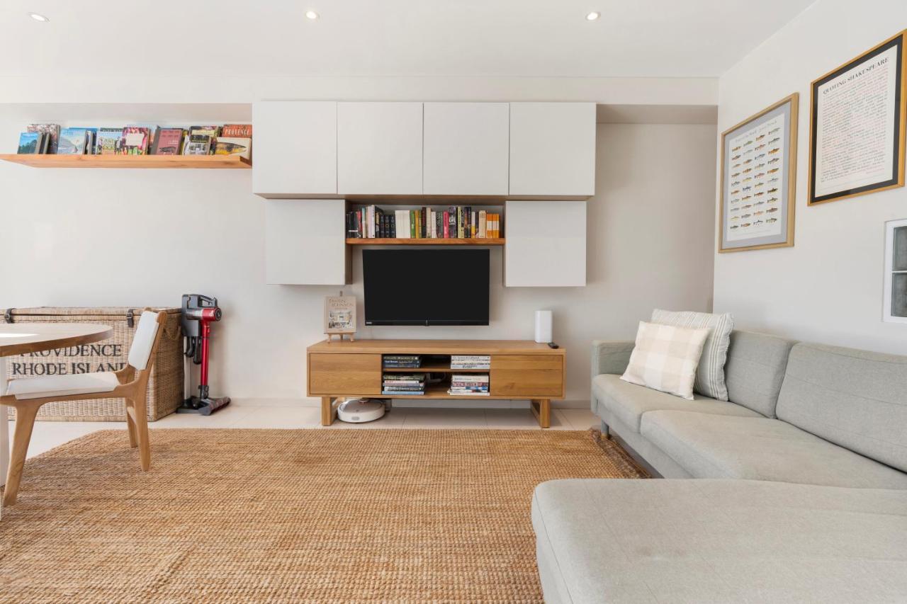 Relaxed 1br With Courtyard In Bondi Apartment Sydney