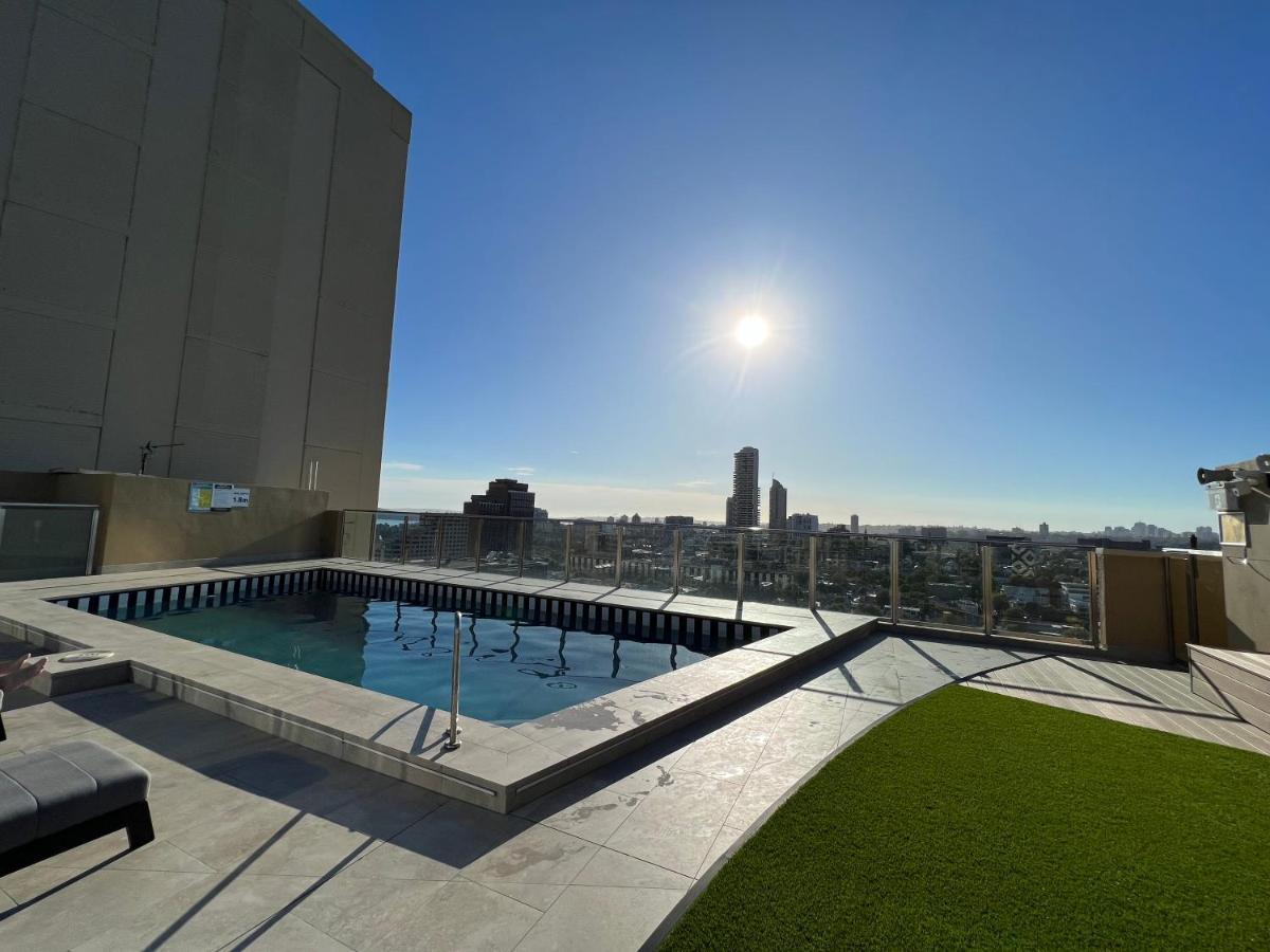 Paxsafe Hyde Park Private Apartment