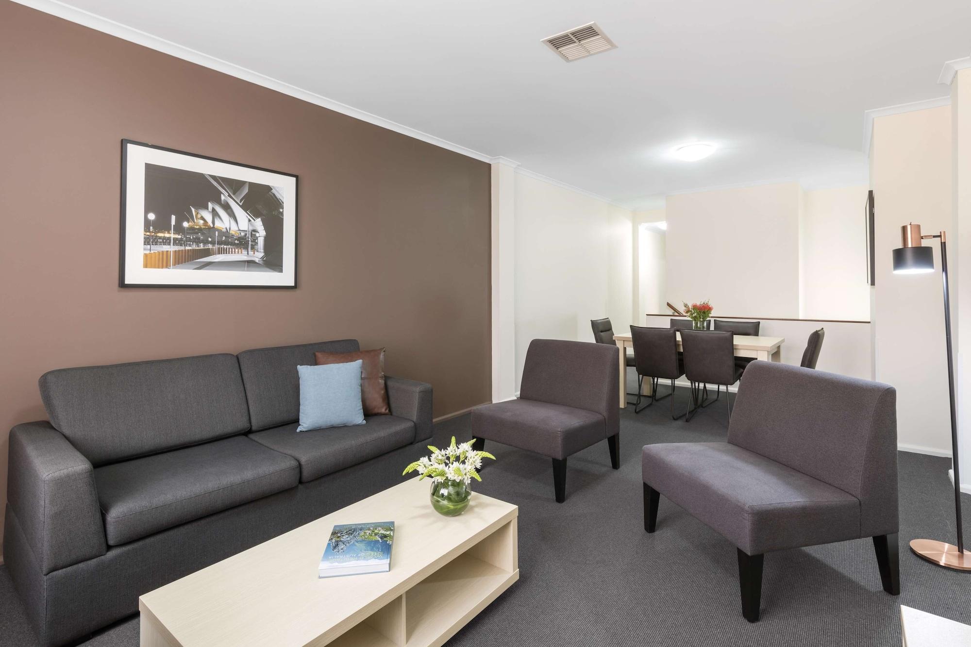 Oaks Goldsbrough Sydney