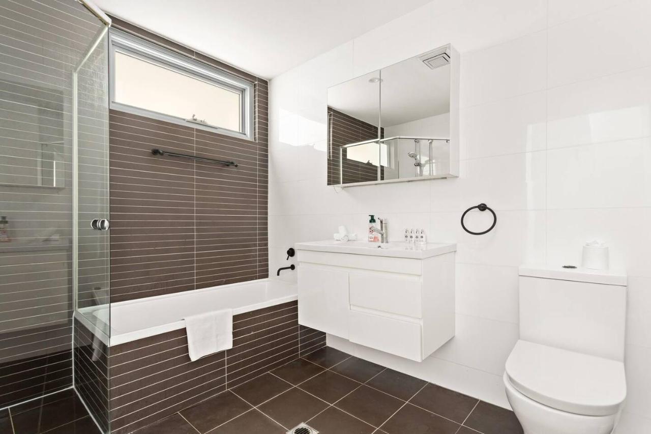 Sunshine Pacific - A Spacious Boutique Apartamento