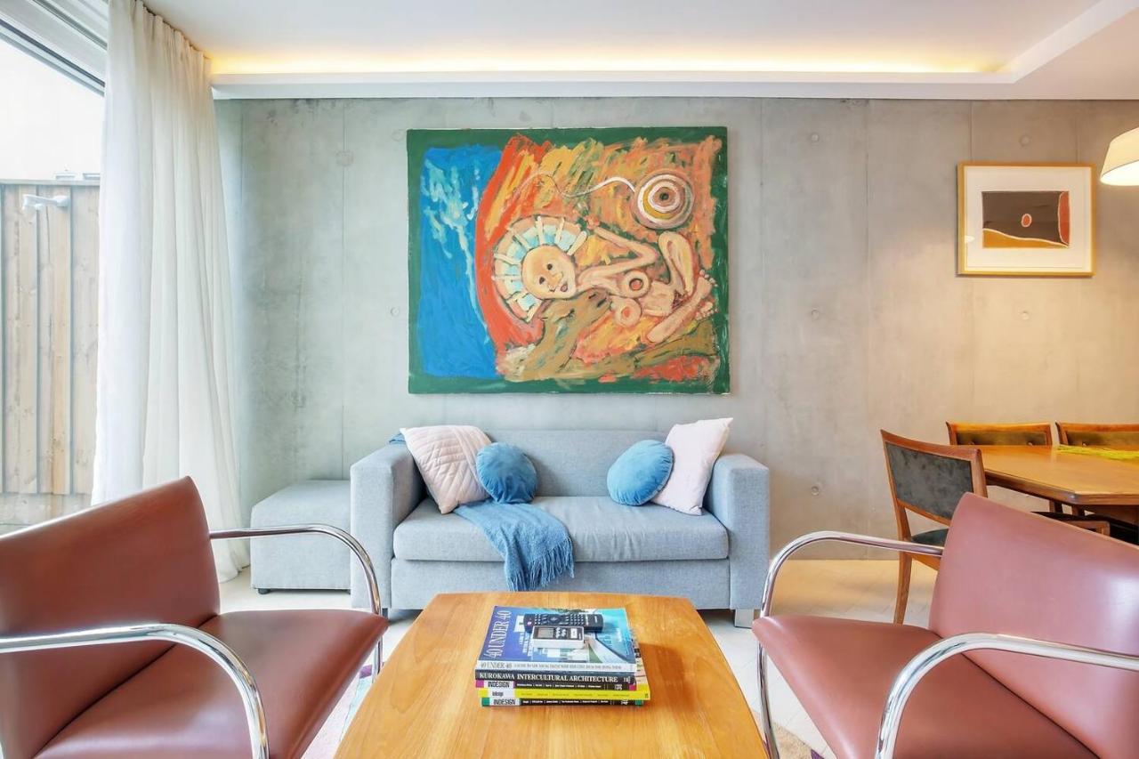'the Fern' Split-level Eco Luxury With Lush Courtyard * Sidney