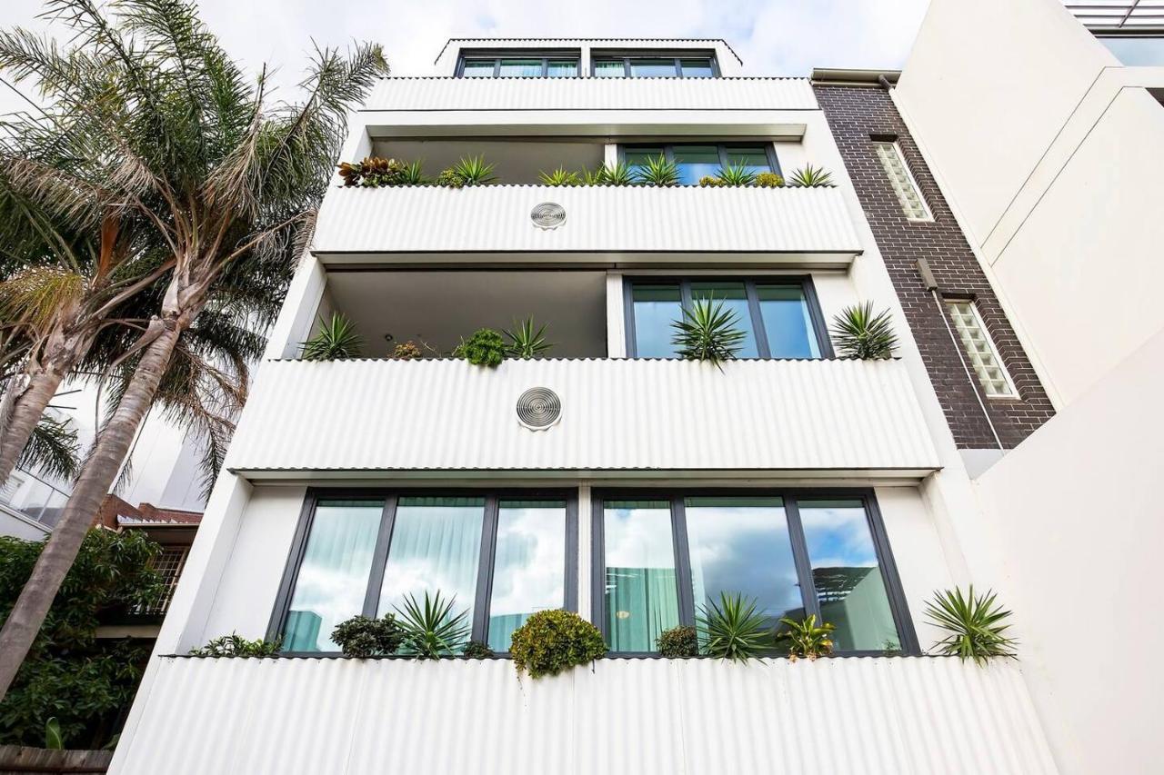 'the Fern' Split-level Eco Luxury With Lush Courtyard Apartamento