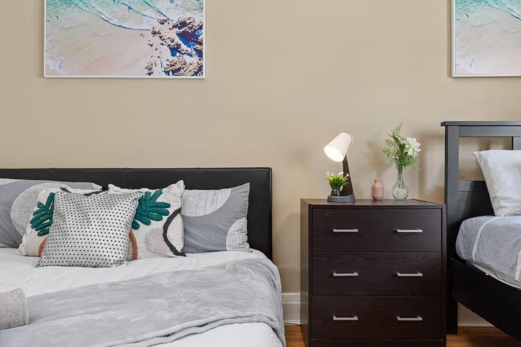 Holiday home Cozy House In Kensington Near Unsw & Light Railway *