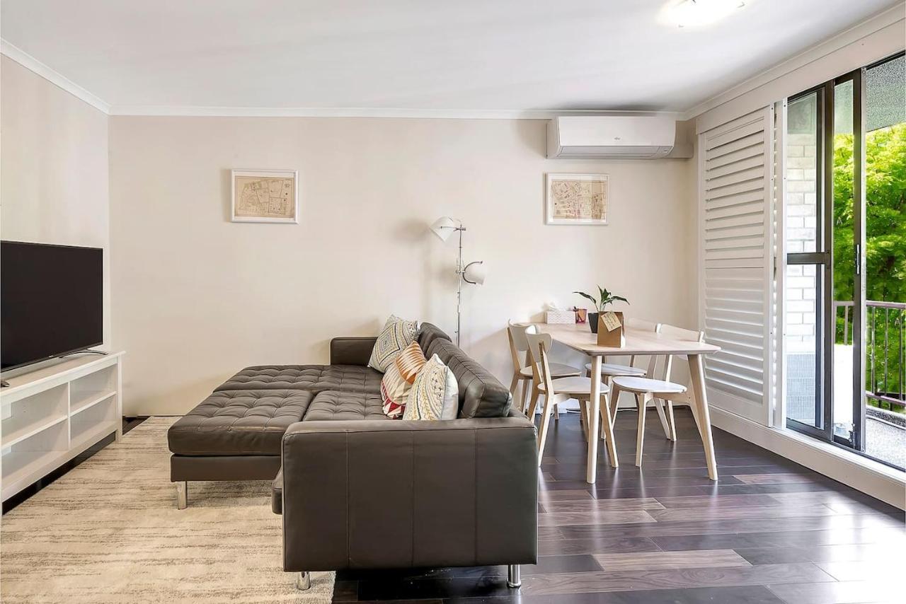 Apartment Chic Surry Hills Style With Parking