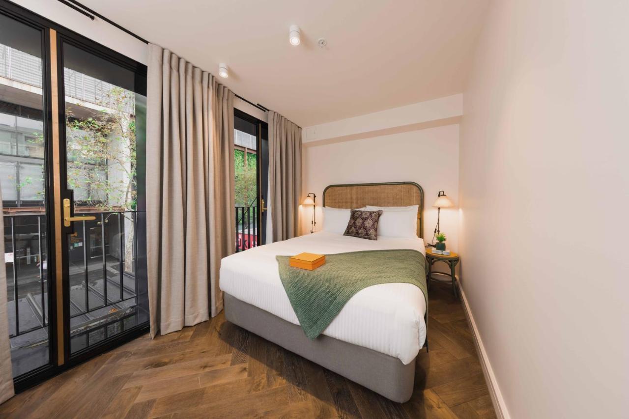 The Sarah By Urban Rest 4*