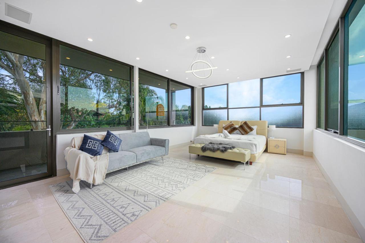 Putney Brand New Luxury House Pool & Waterview Villa Sydney