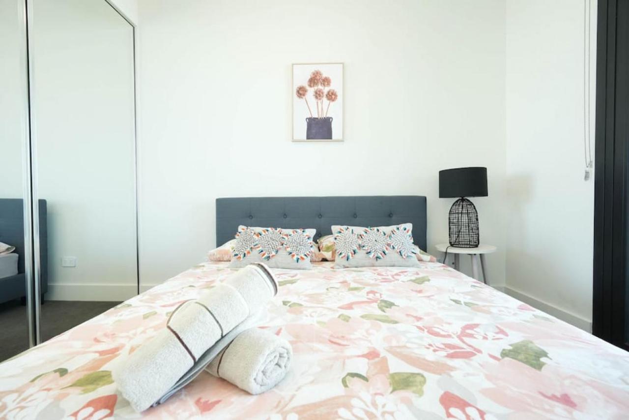 Superior View In Heart Of Olympic Park * Sydney