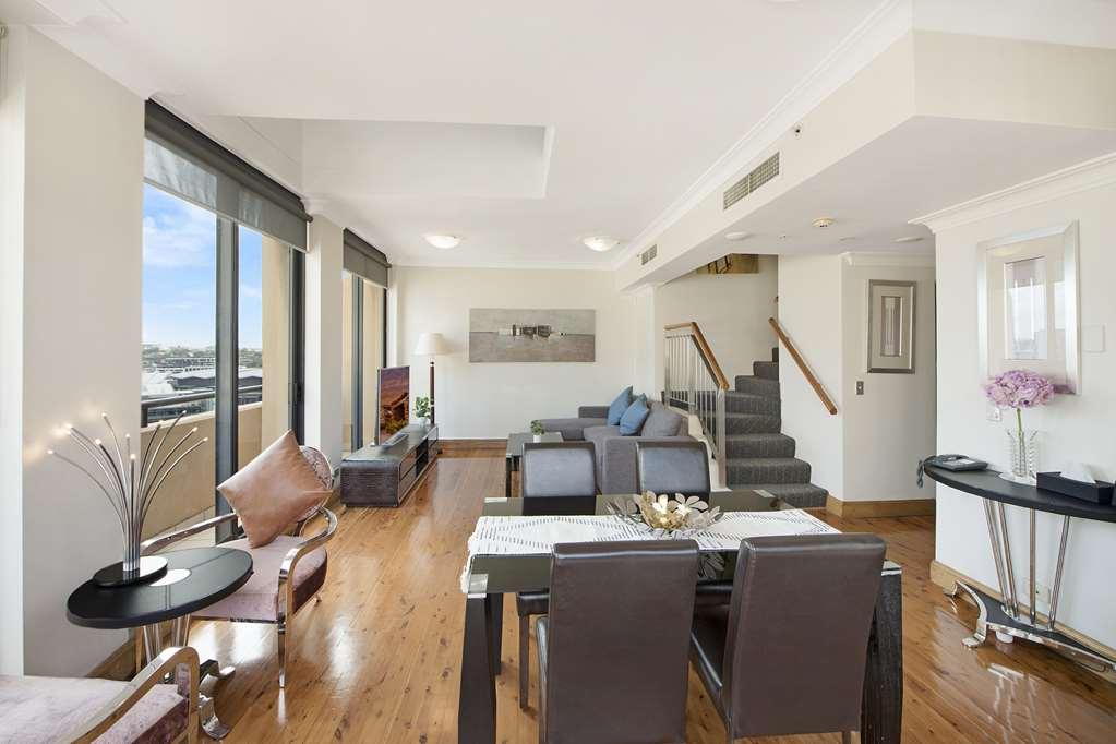 Hotel Yehs Harbour Sydney