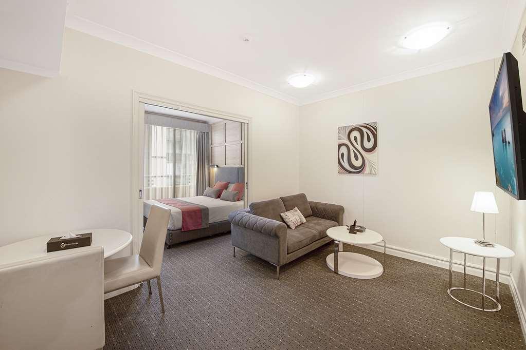 Yehs Harbour Hotel Sydney
