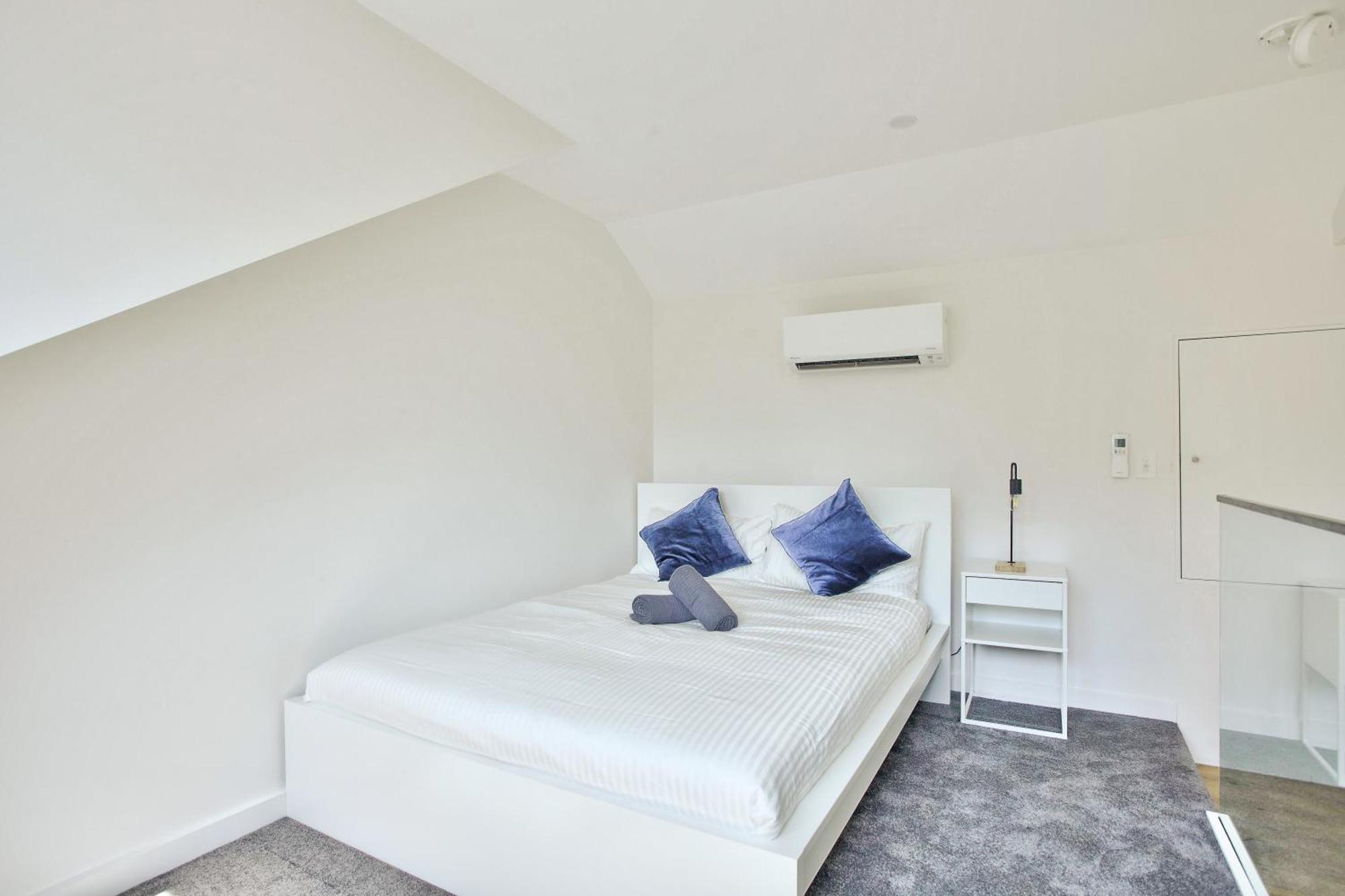 3 Bedrooms - Darling Harbour - Junction St 2 E-bikes Included *
