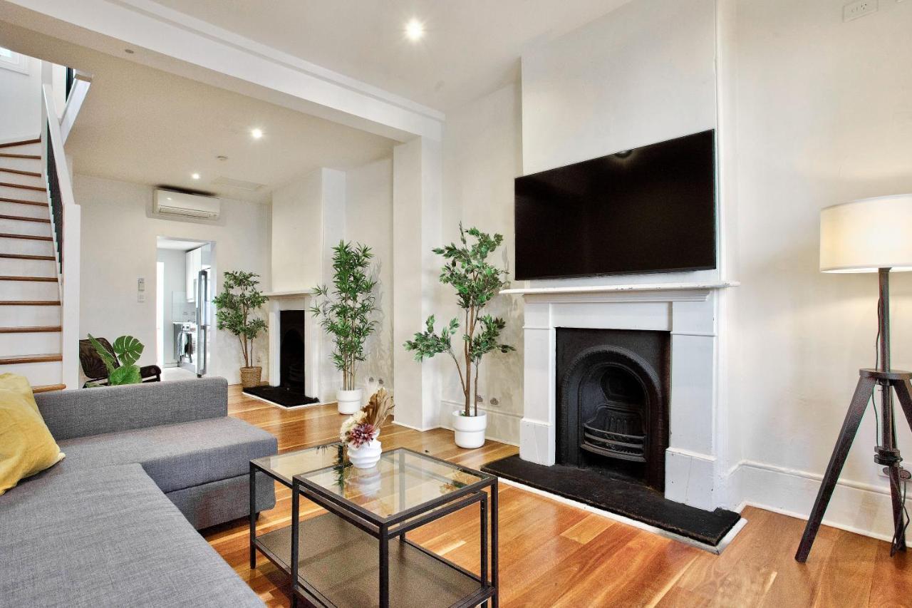 3 Bedrooms - Darling Harbour - Ada Place Holiday home