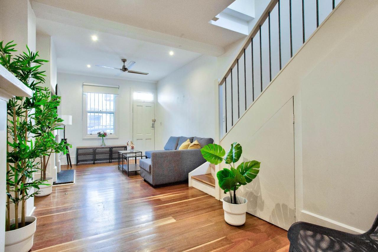 3 Bedrooms - Darling Harbour - Ada Place Holiday home *