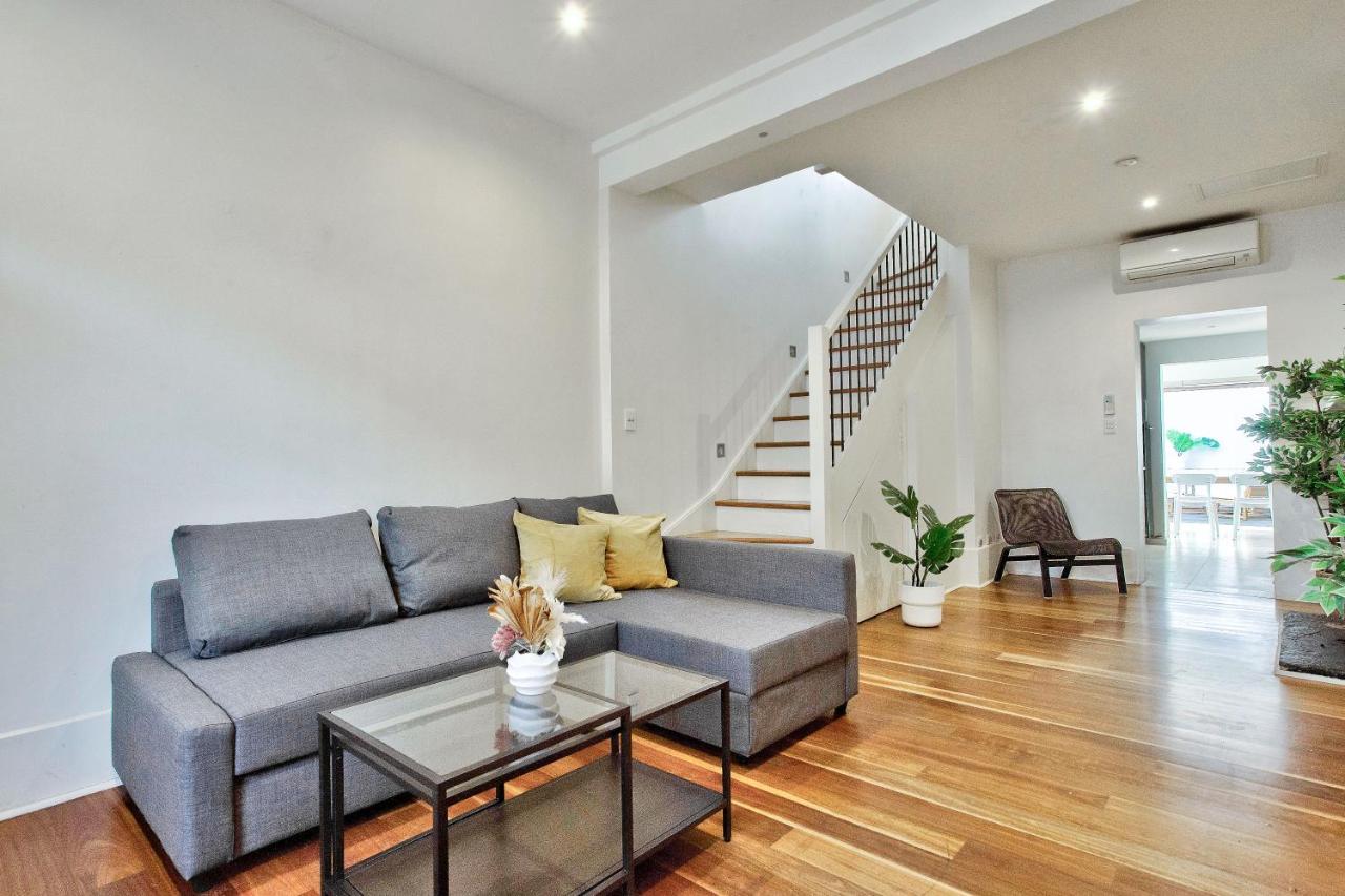 3 Bedrooms - Darling Harbour - Ada Place * Sydney