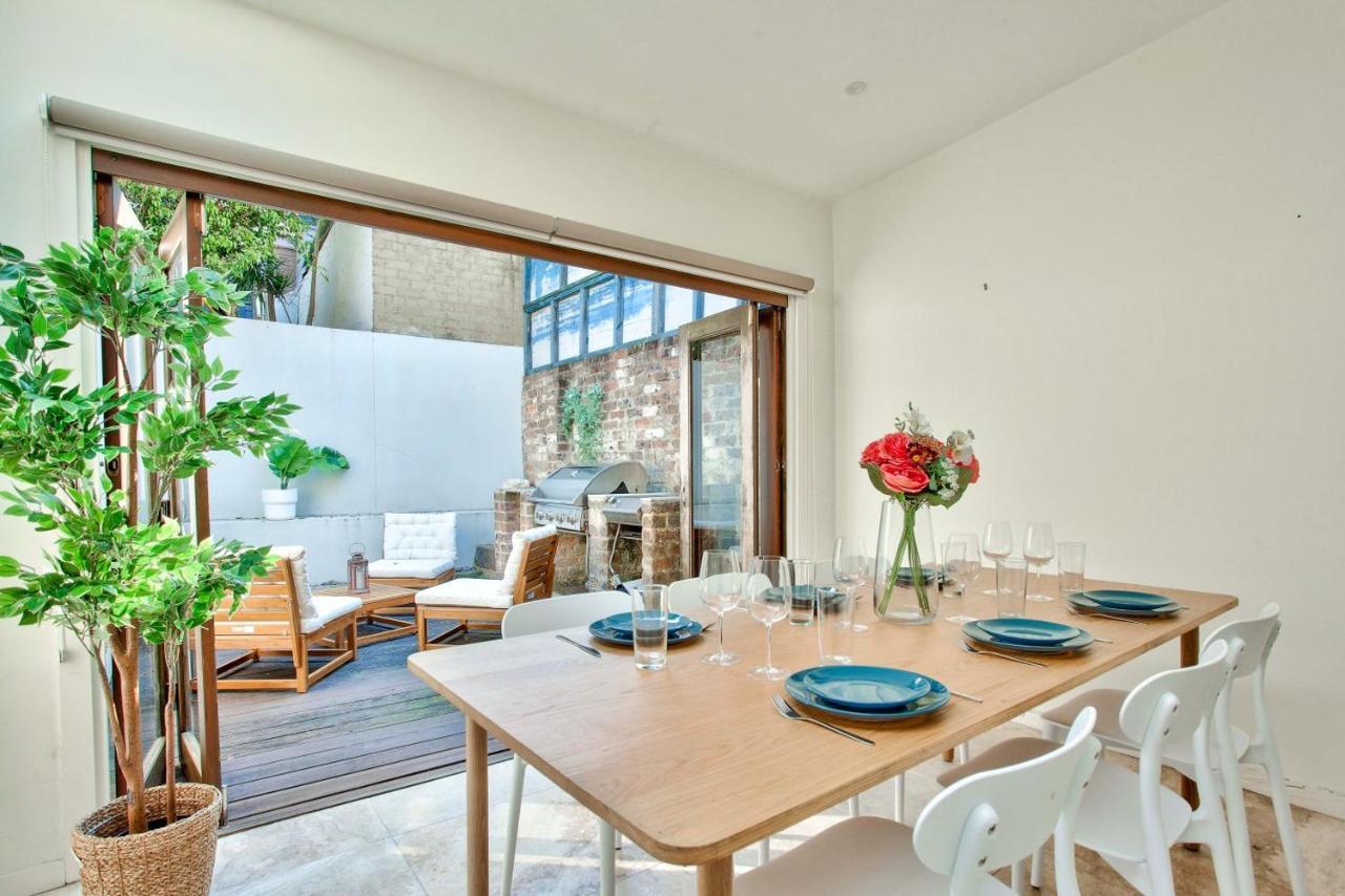 3 Bedrooms - Darling Harbour - Ada Place Holiday home Sydney