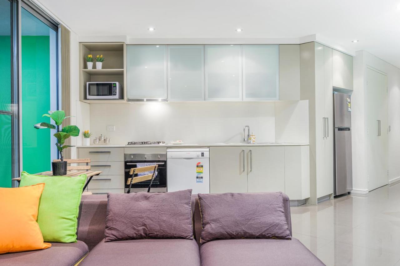 Strathfield Sweet 2br Near Train Stationshopping Apartment Sydney