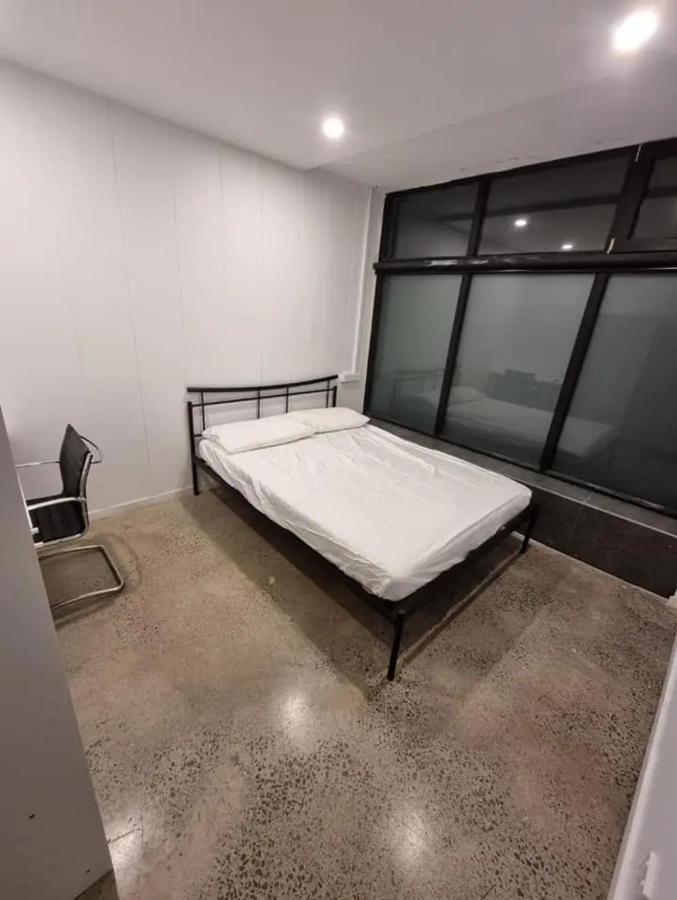 Airport Guest house *
