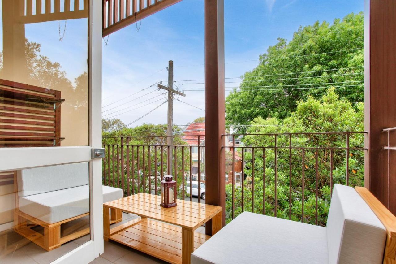 2 Bedroom Newtown Near To Shops 2