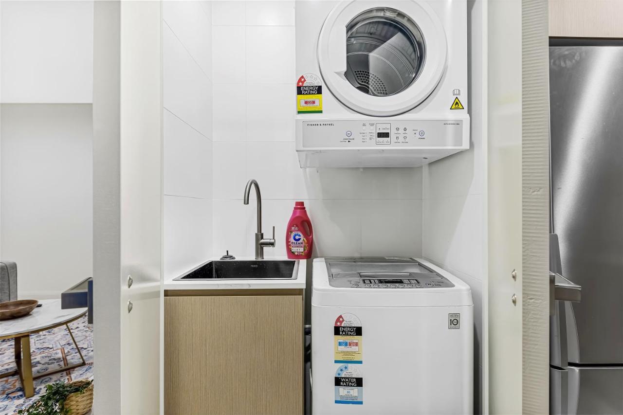 Urban Oasis In Heart Of Homebush * Sydney
