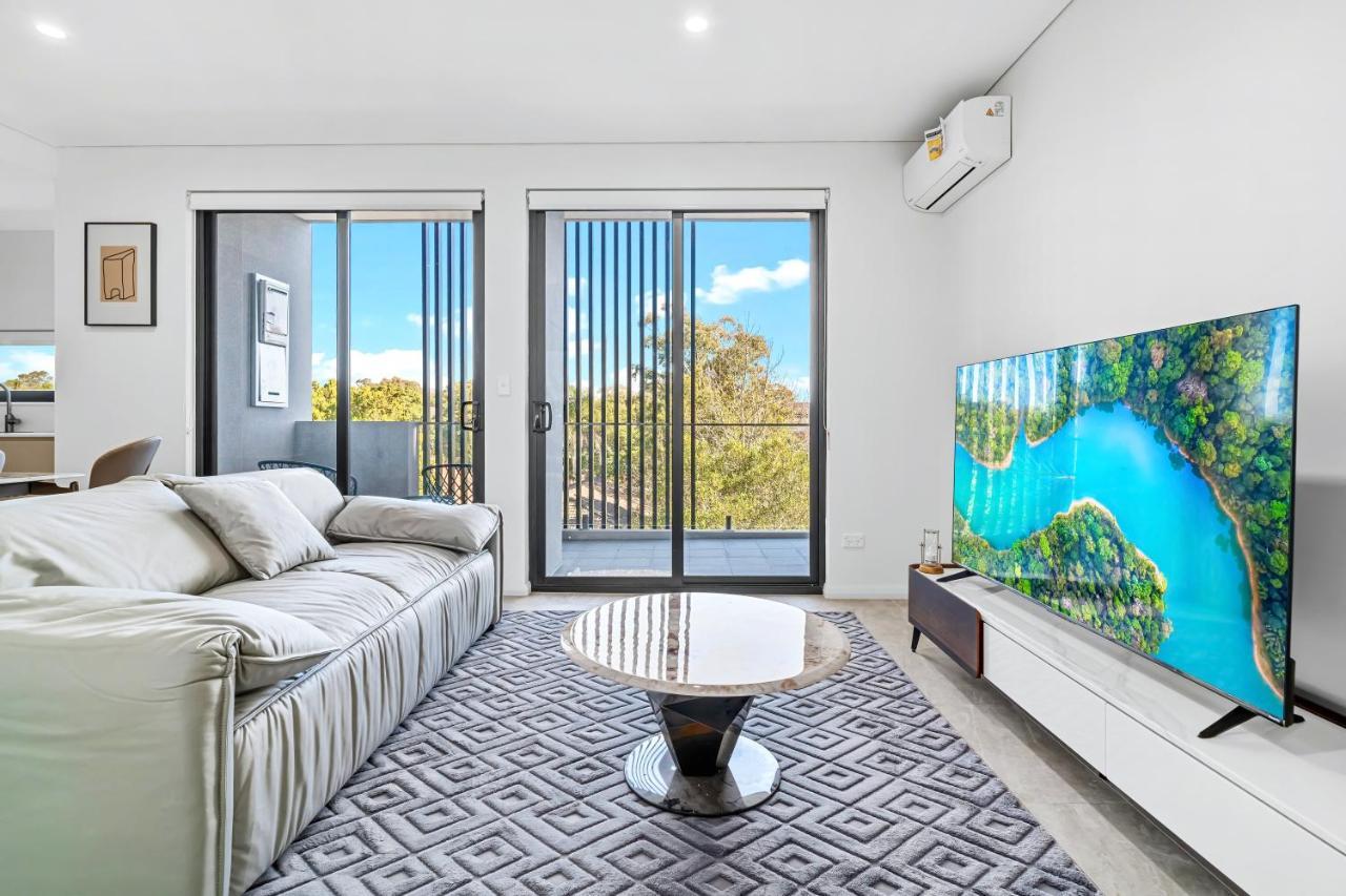 Urban Oasis In Heart Of Homebush *