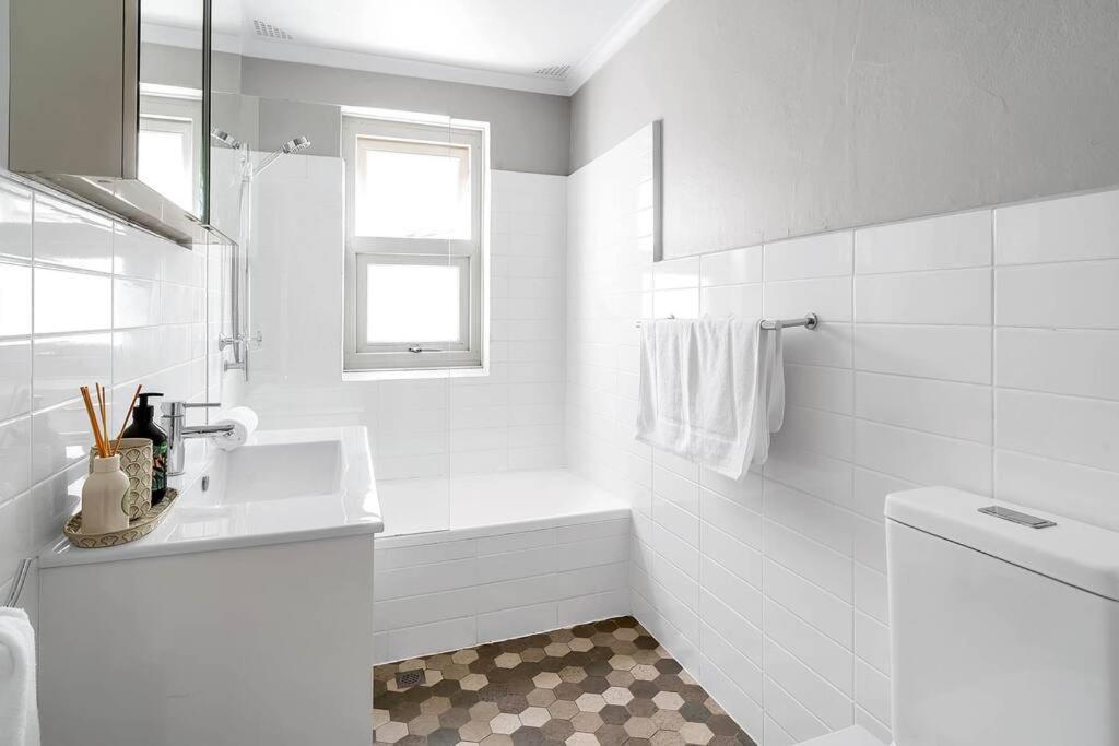 Apartamento 2b Escape @ 89 Roscoe Sidney