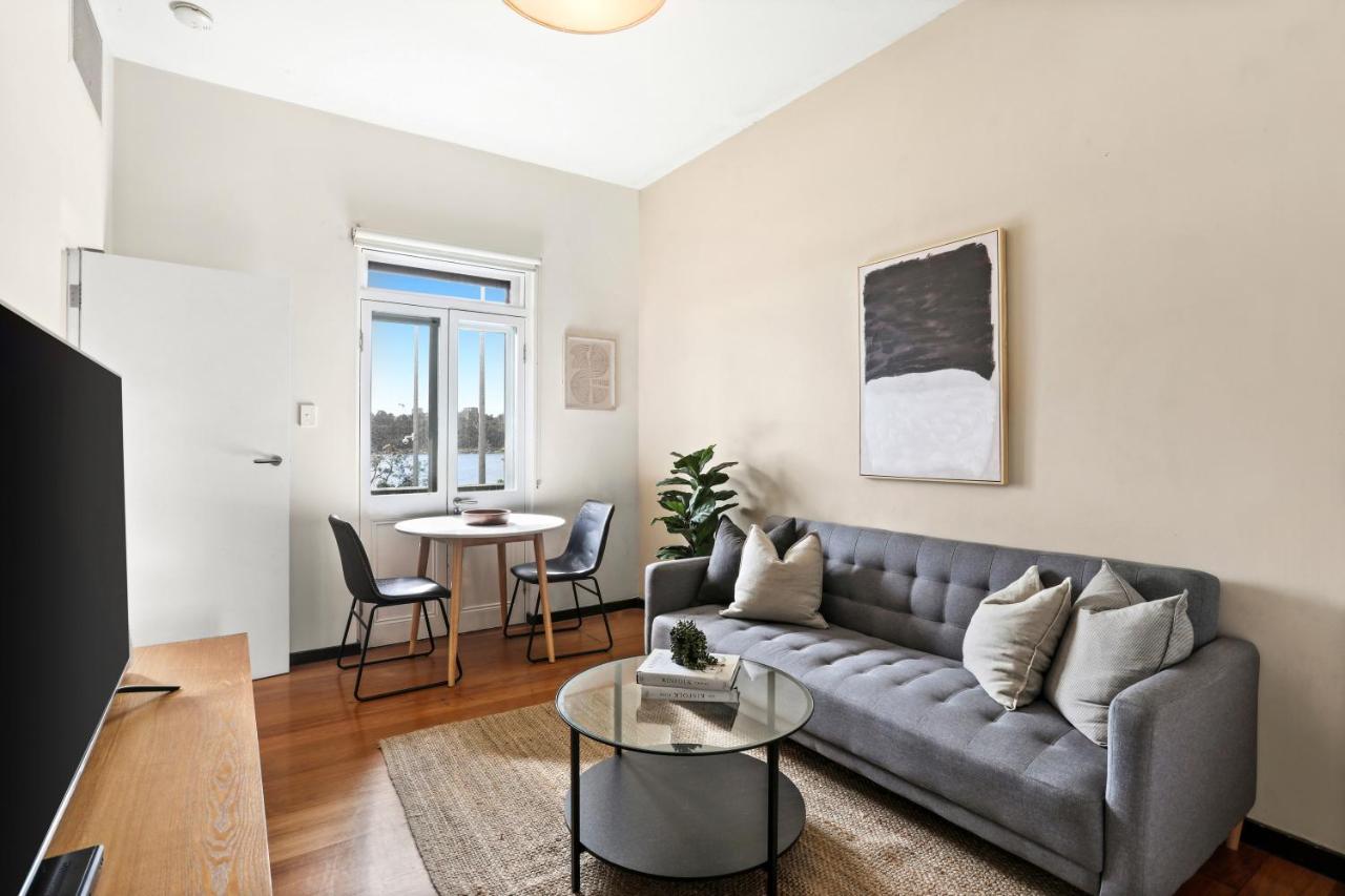 Balmain Wharf 1 Bedroom Apartment Sydney