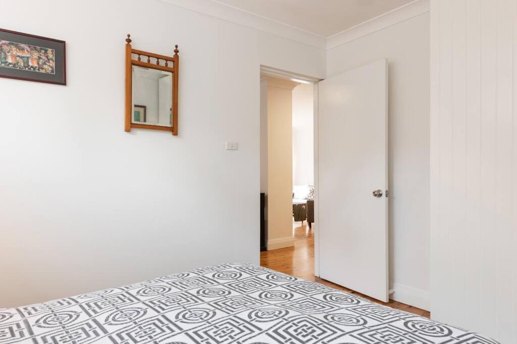 -cammeray Apartment *