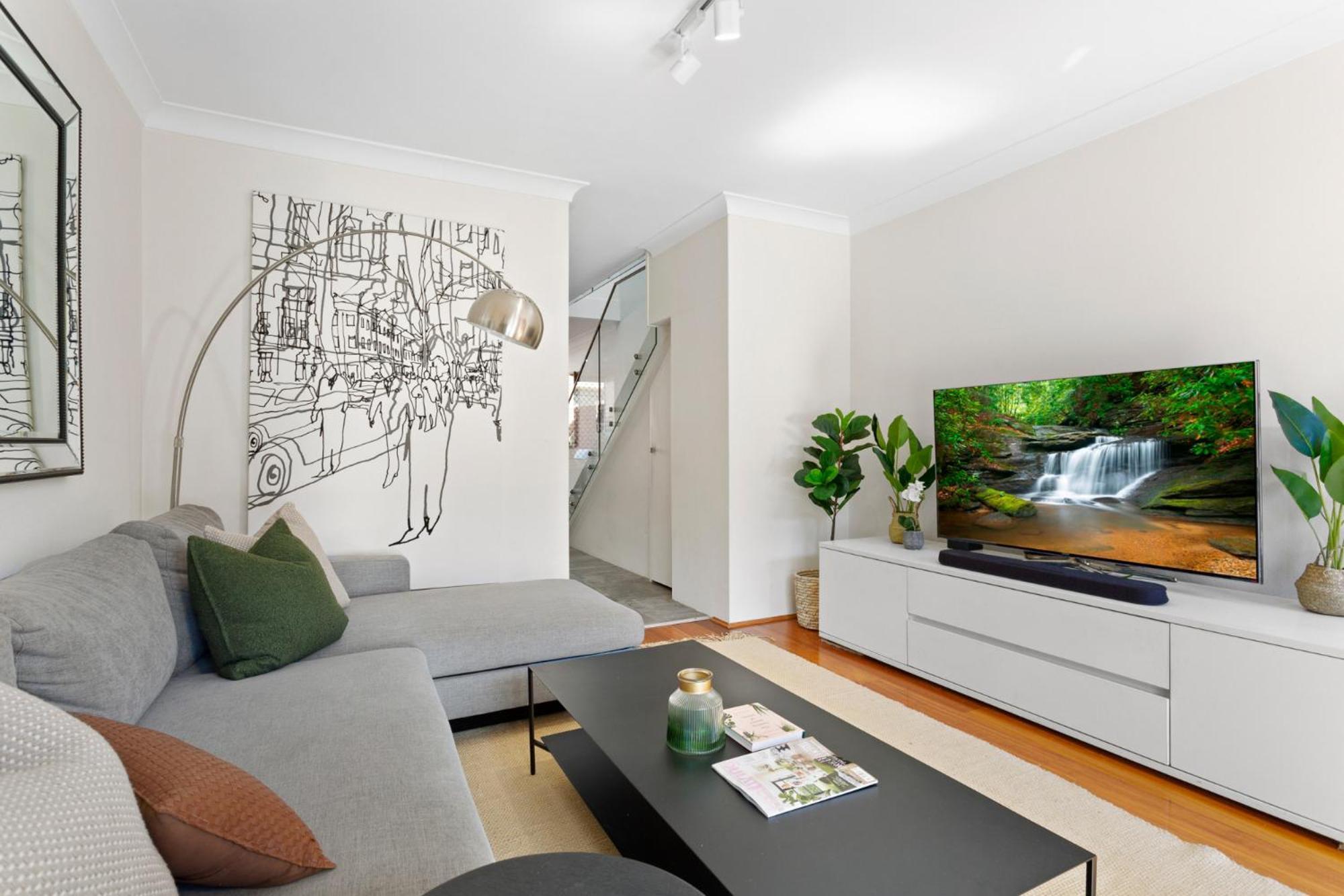 Elegantly Modern 2-bed In The Heart Of Chippendale Apartment