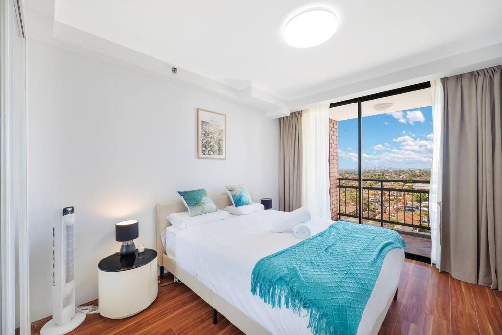 Sky-view 2b2b1g In Hurstville -1 Min To Westfield