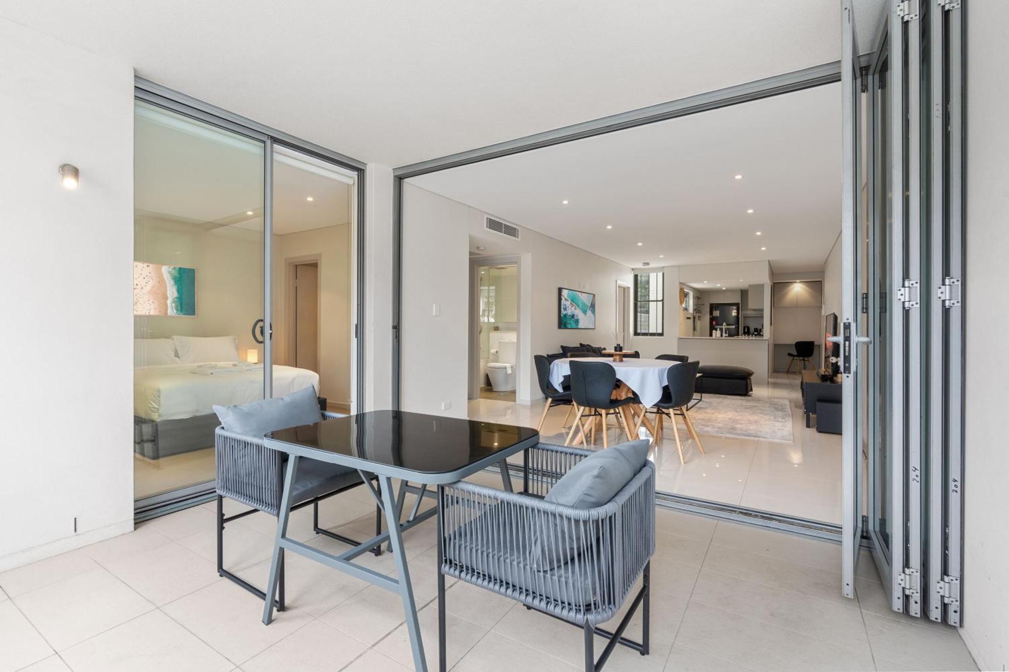 Apartment Open-plan 2br Unit With Parking In Prime Bondi