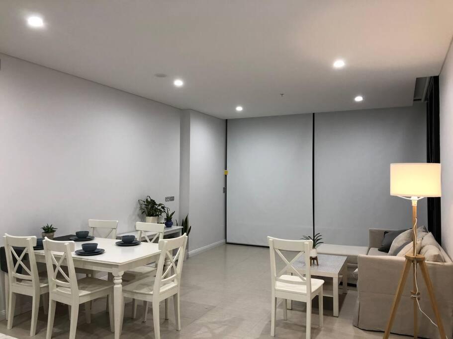 舒适的2卧公寓，带室内泳池和桑拿 Sydney