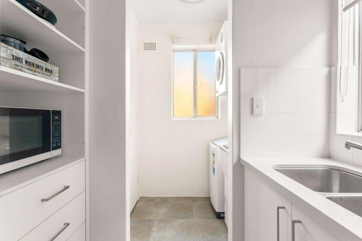 Beautifully Peaceful 2-bed * Sydney