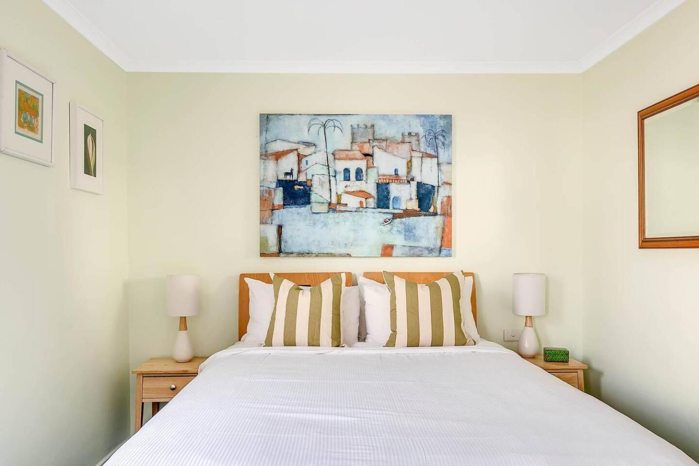 Charming Chippendale Escape With Rooftop Pool Apartment *