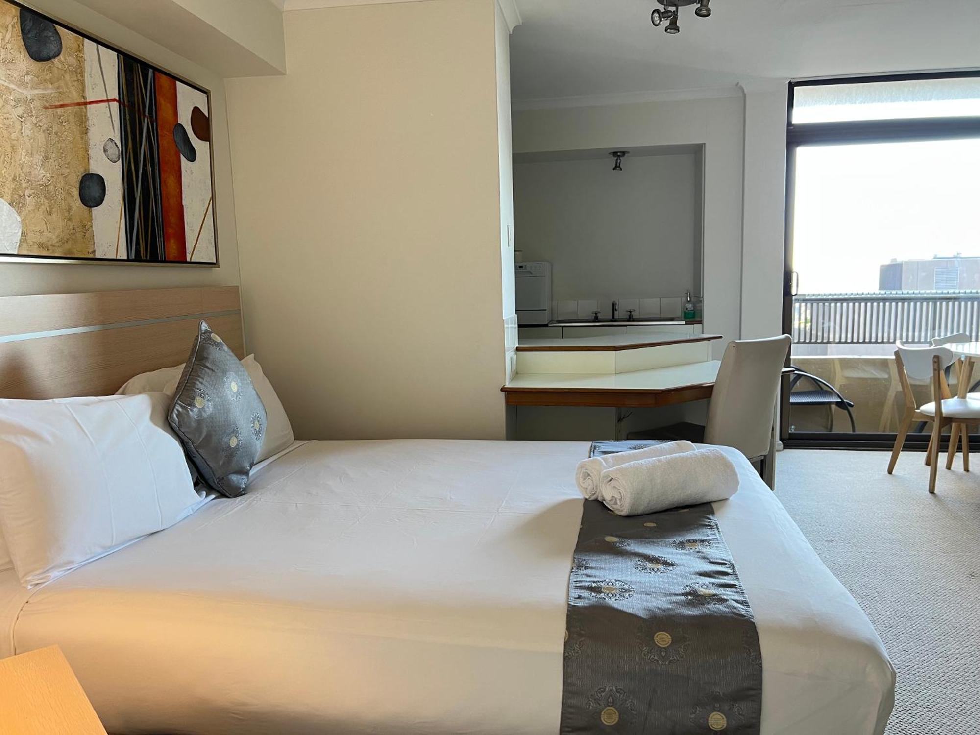 Paxsafe Hyde Park Private Apartment *