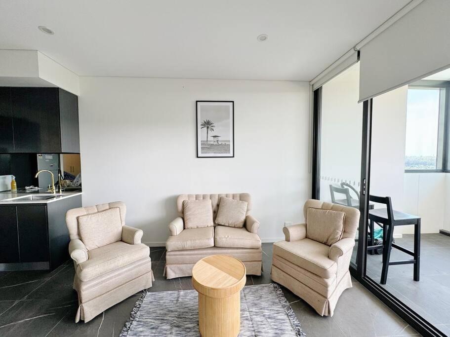 Modern 2brs@ Close2 Olympic Park * Sydney