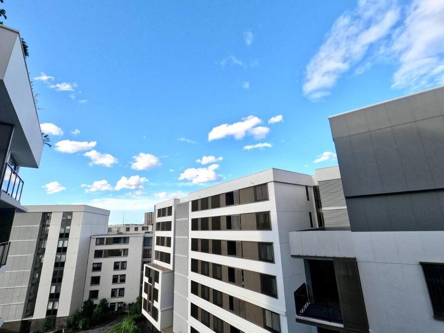 Modern 2brs@ Close2 Olympic Park * Sydney