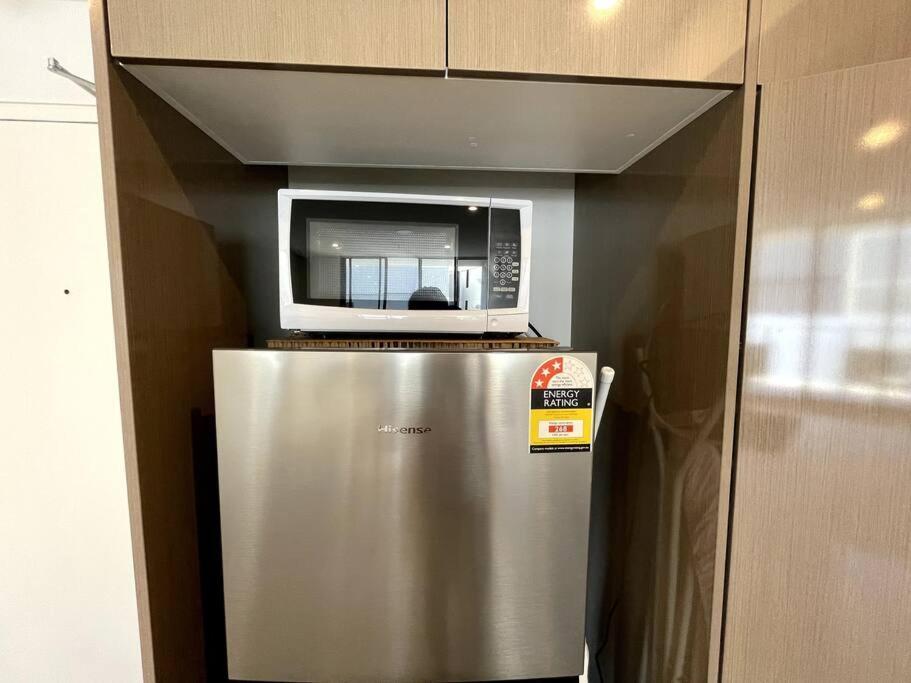 Modern 2brs@ Close2 Olympic Park Apartment Sydney