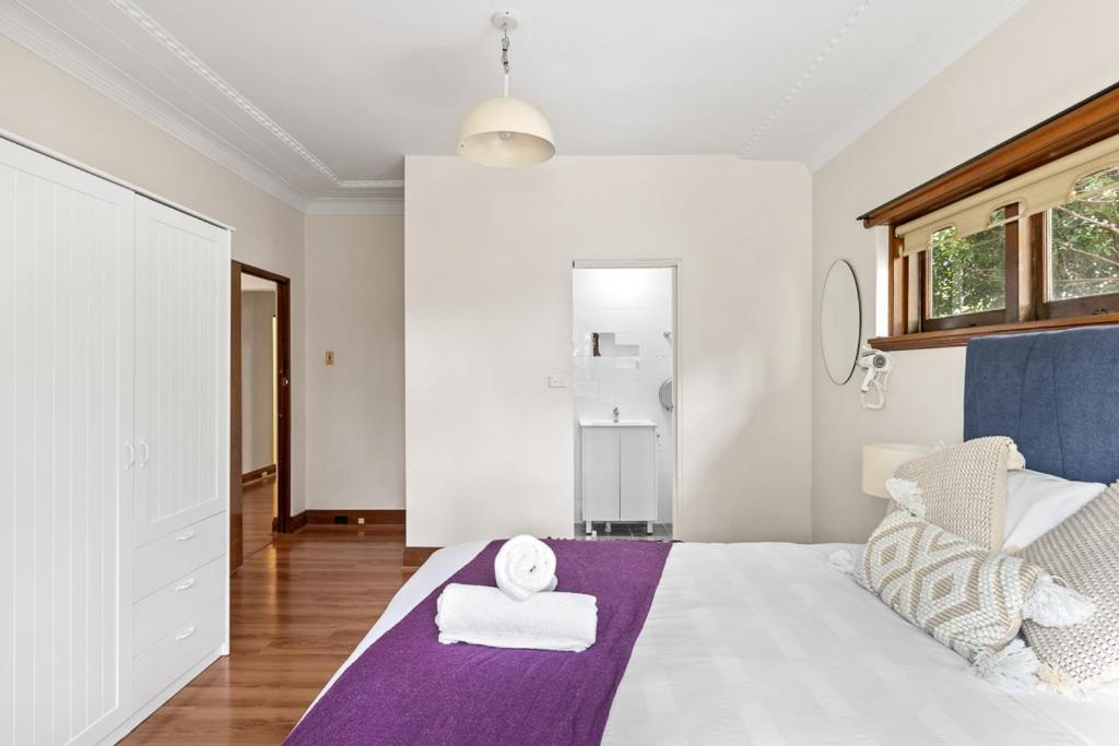 Cozy Lindfield Stayz Guest house