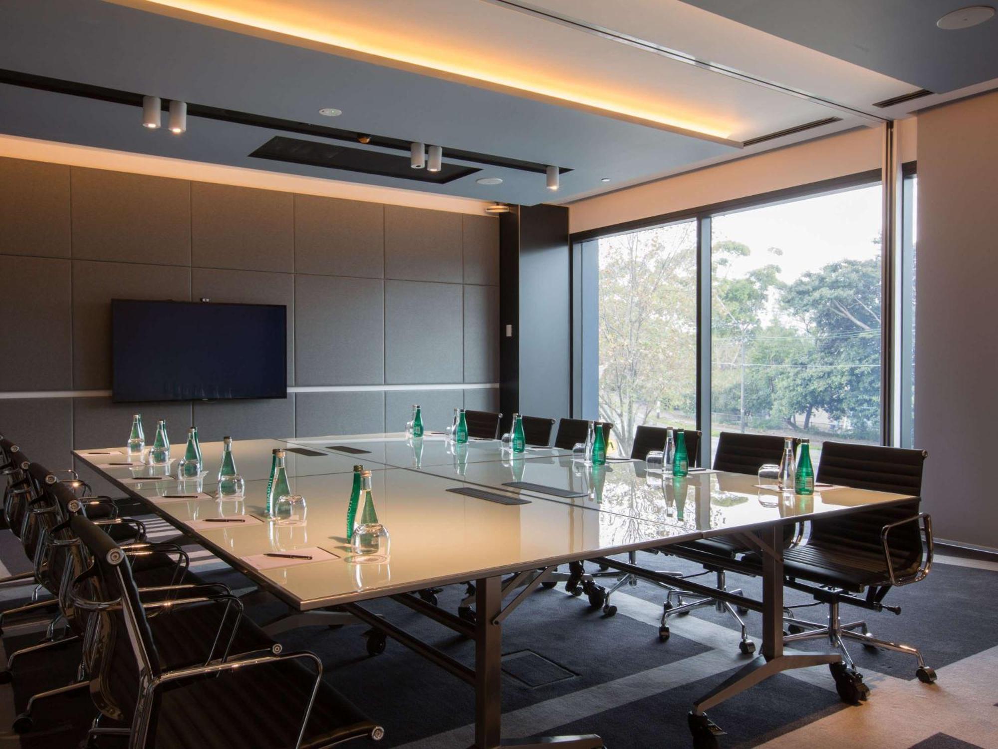 Pullman Airport Hotel Sydney